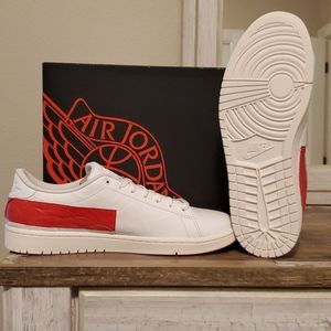 Jordan 1 Low Centre Court "Bred" DJ2756-101